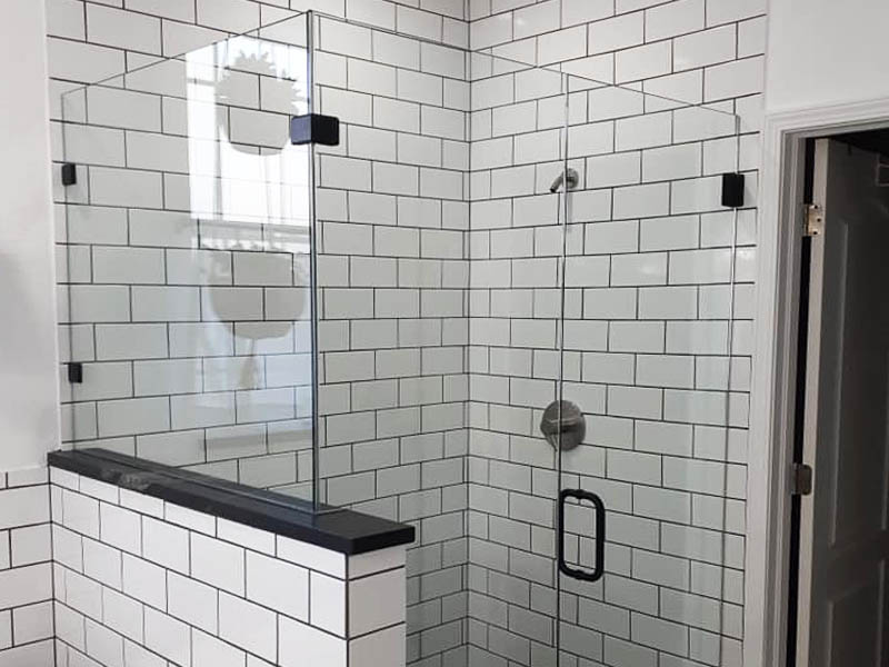 Tampa Custom Glass Fabrication